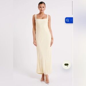 ✨ MESHKI Satin Slip Dress – Size L ✨